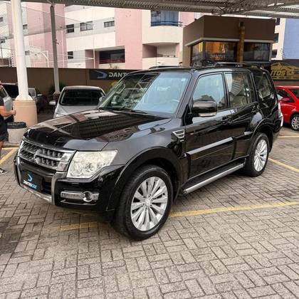 MITSUBISHI PAJERO FULL 3.2 HPE 4X4 16V TURBO INTERCOOLER DIESEL 4P AUTOMÁTICO